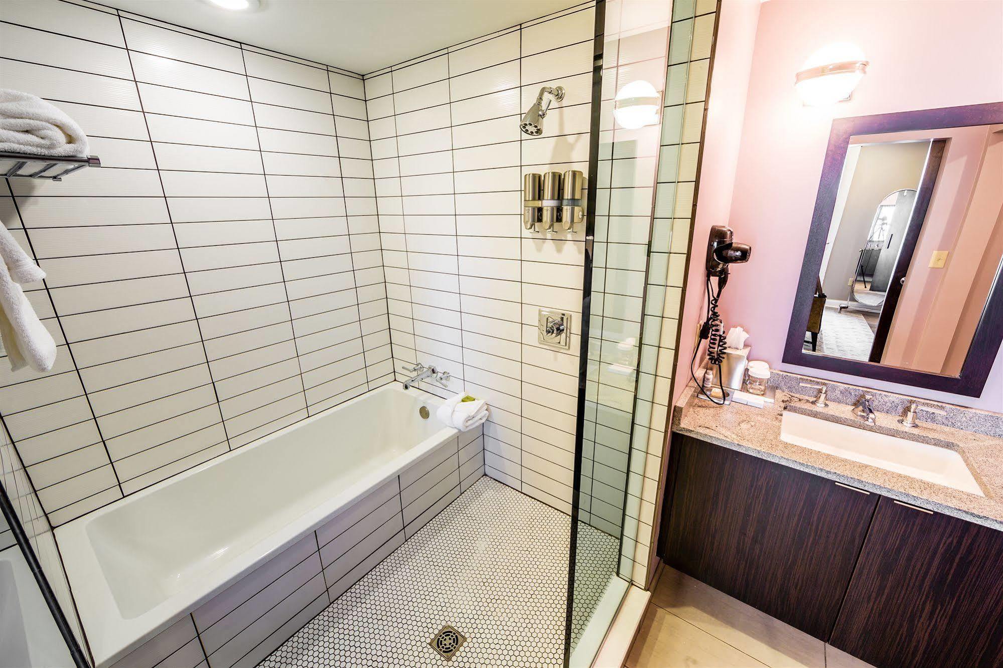 באפלו Hotel At The Lafayette Trademark Collection By Wyndham מראה חיצוני תמונה